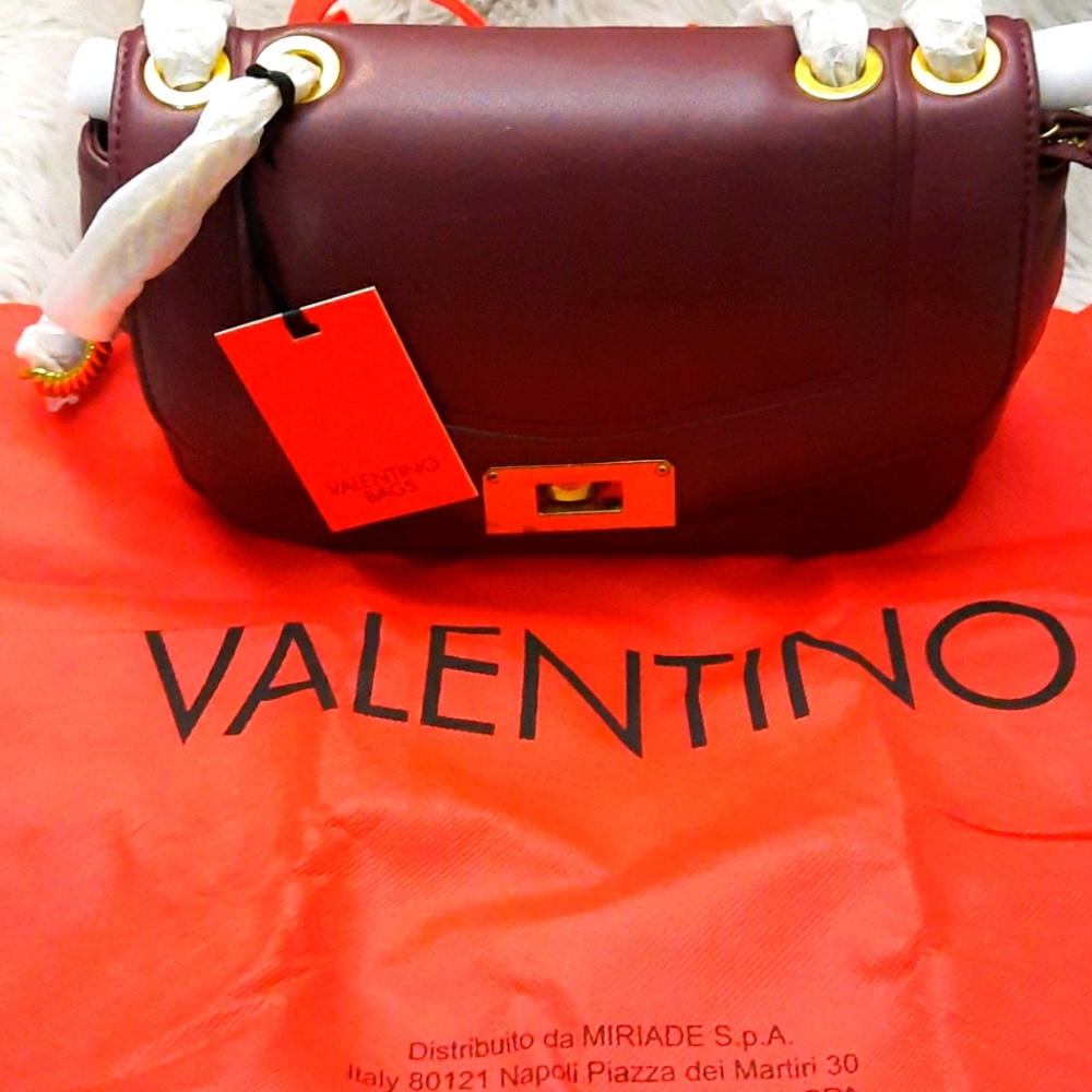 NWT Mario Valentino soft leather shoulder bag